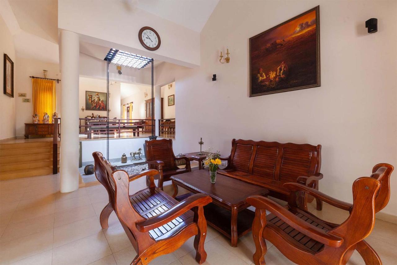 Crystal Homestay By Veo - Part Of Stayvista Madikeri Exterior foto